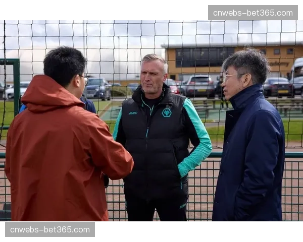 英超与高校合作推出“精英教练培训”课程,模块包括现代压迫战术数据分析 英超与高校合作推出“精英教练培训”课程,模块包括现代压迫战术数据分析